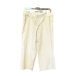 Liz Claiborne Linen Lightweight Crop Pants. Size: Small. Beige Cream Striped.